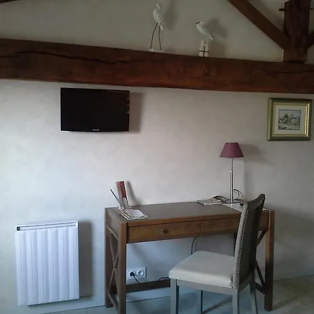 Le Logis Du Four Bed & Breakfast *